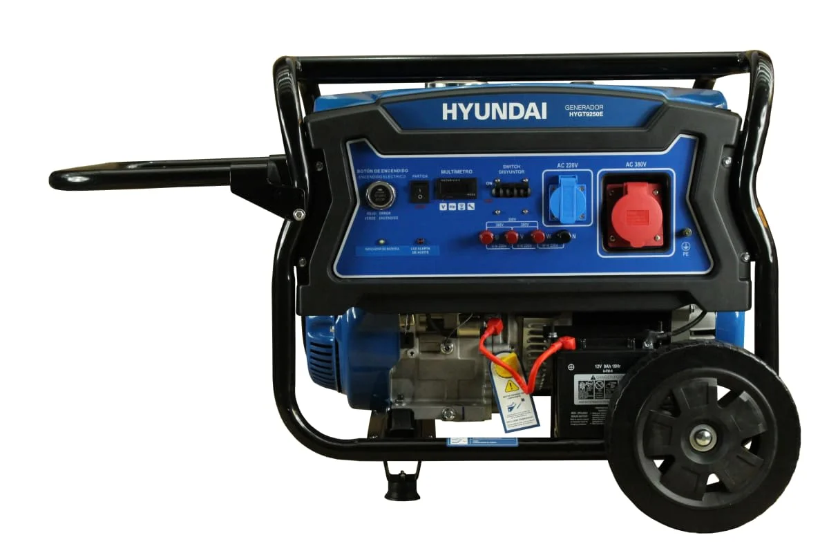 Generador Eléctrico HYUNDAI T2.HYGT9250E Trifásico 8300W 120/240V AVR con ATS